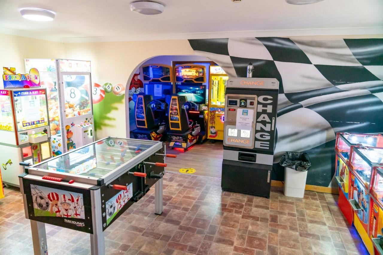 Camping Pods Trevella Holiday Park クラントック エクステリア 写真